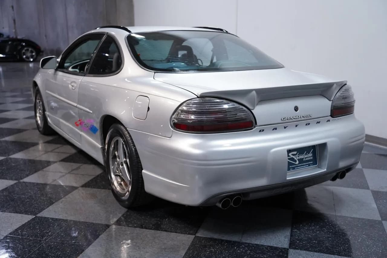 2000 Pontiac Grand Prix GTP Daytona 500 Supercharged - Thumbnail 8
