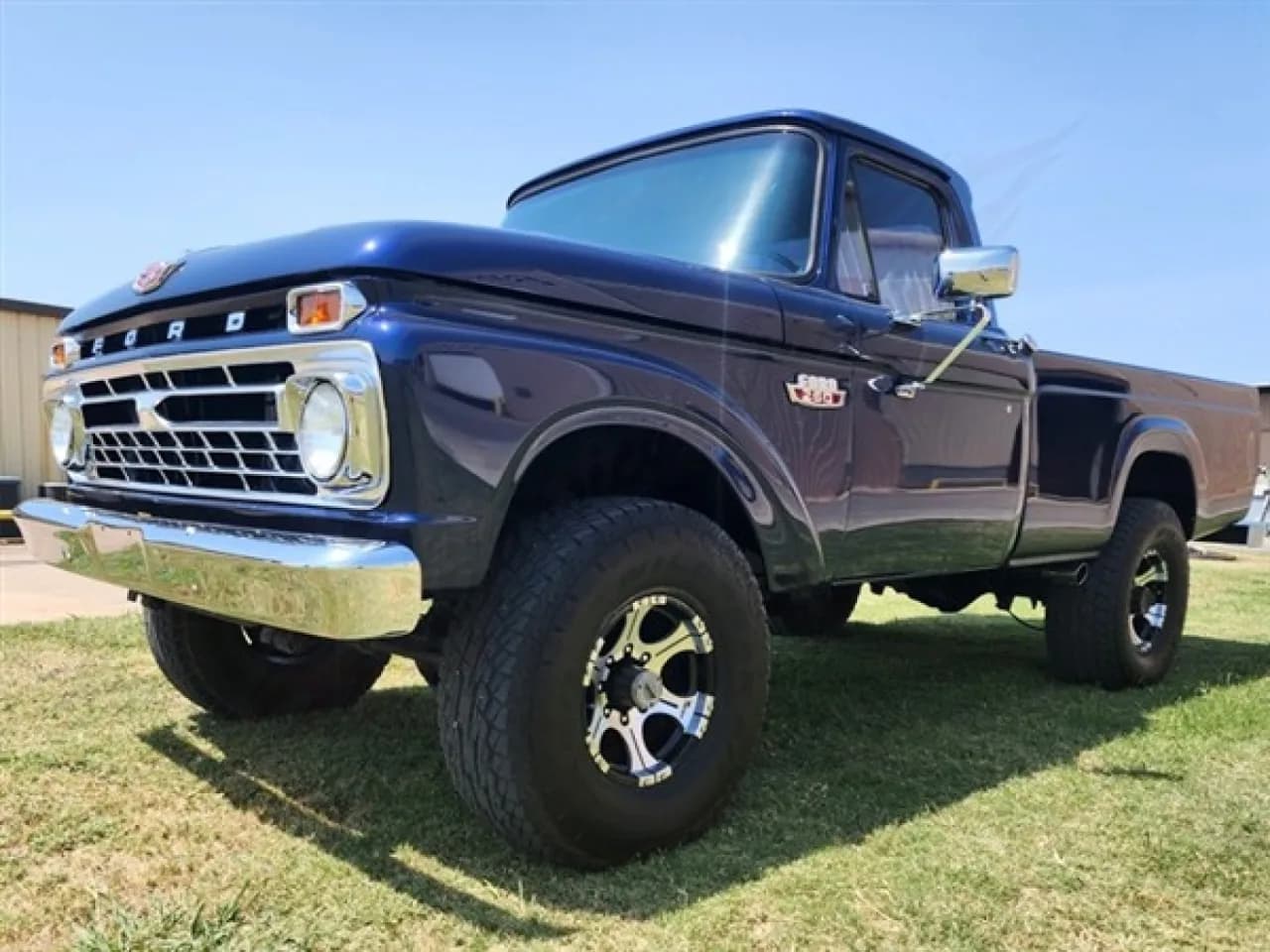 1965 Ford F250 - Thumbnail 2