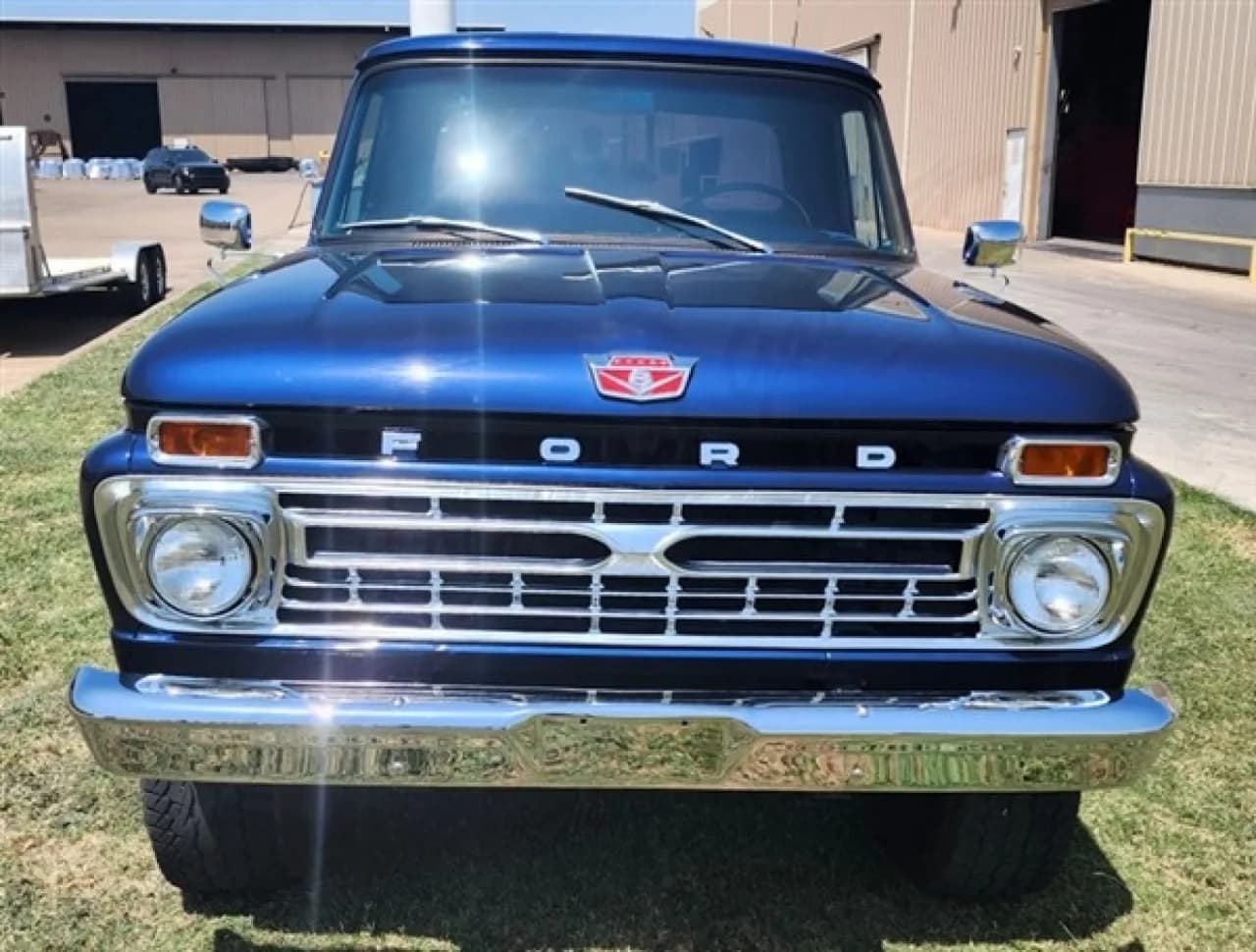 1965 Ford F250 - Thumbnail 3