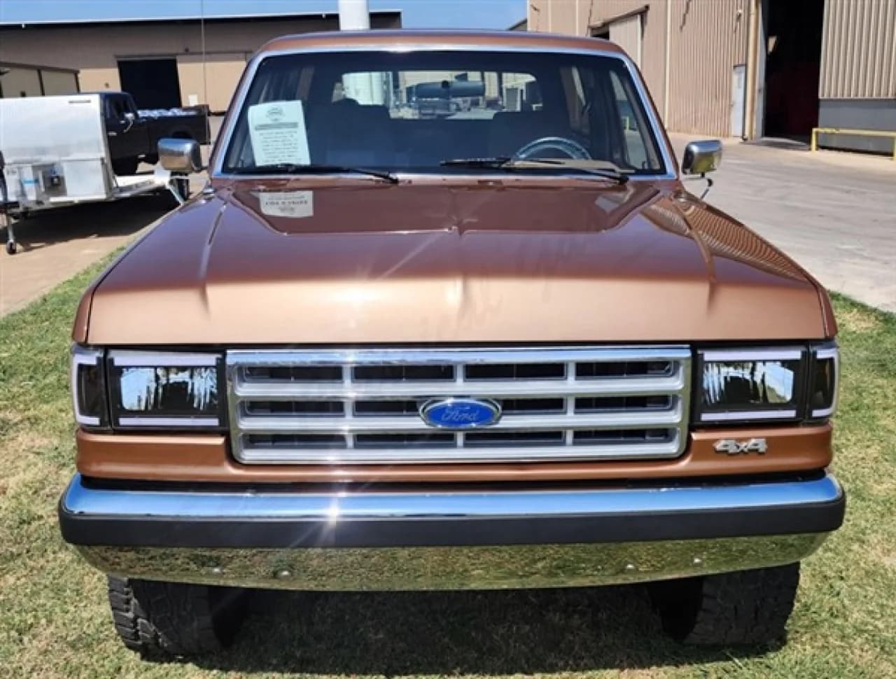 1987 Ford Bronco - Thumbnail 3