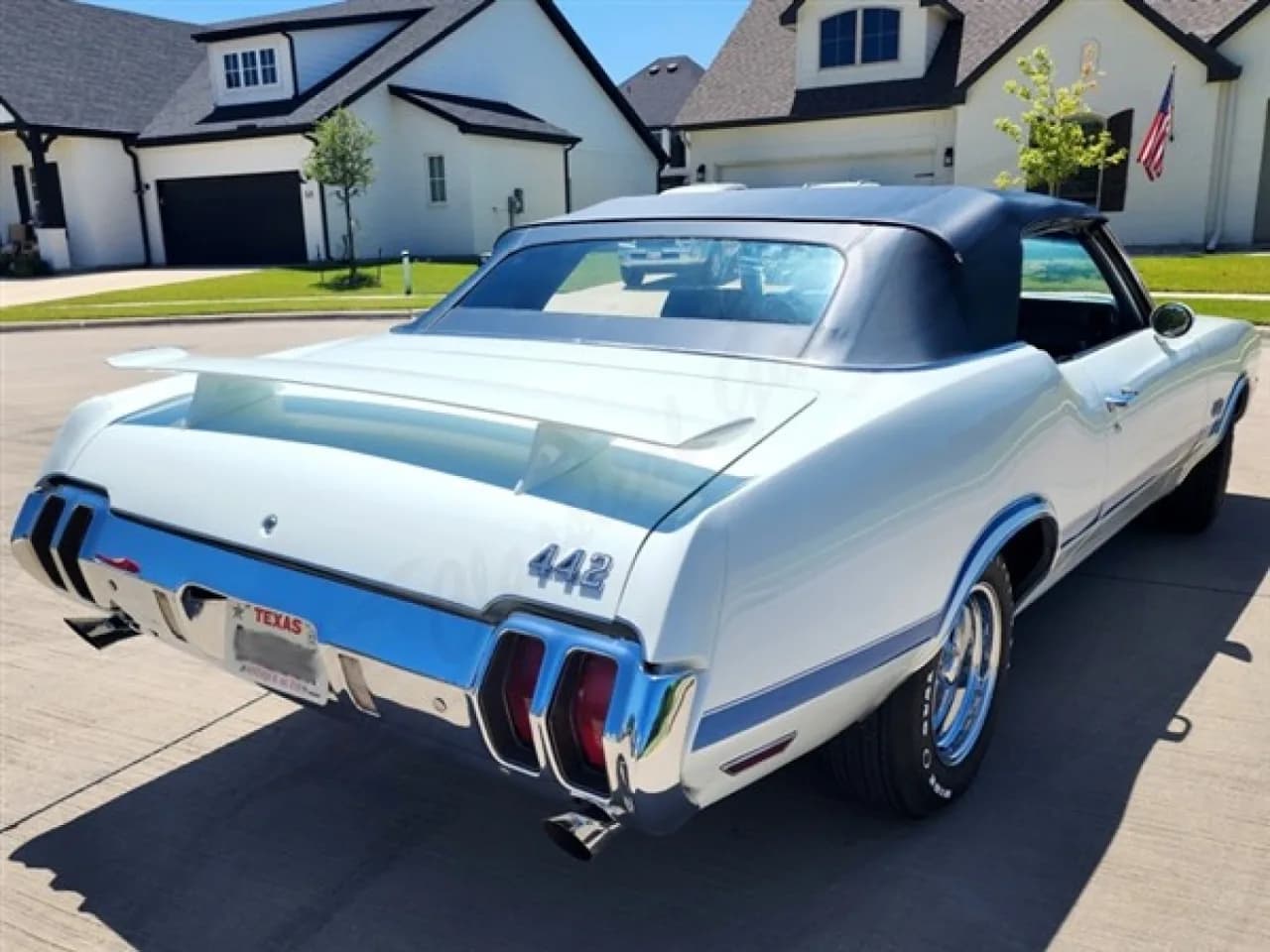 1970 Oldsmobile 442 Convertible - Thumbnail 6