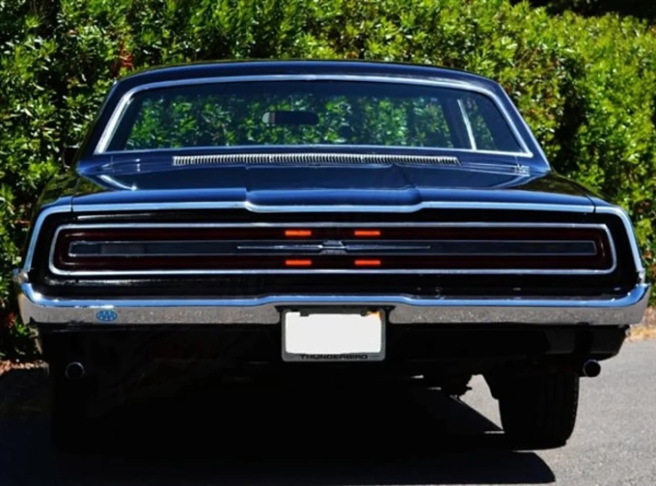 1968 Ford Thunderbird - Thumbnail 4