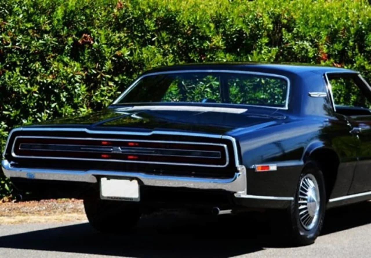 1968 Ford Thunderbird - Thumbnail 6