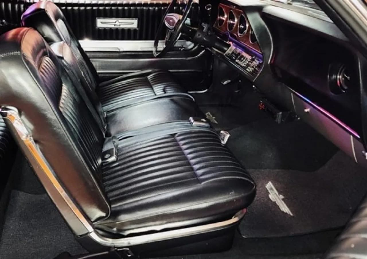 1968 Ford Thunderbird - Thumbnail 7