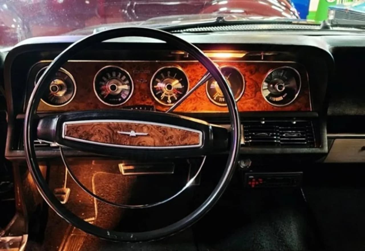 1968 Ford Thunderbird - Thumbnail 8