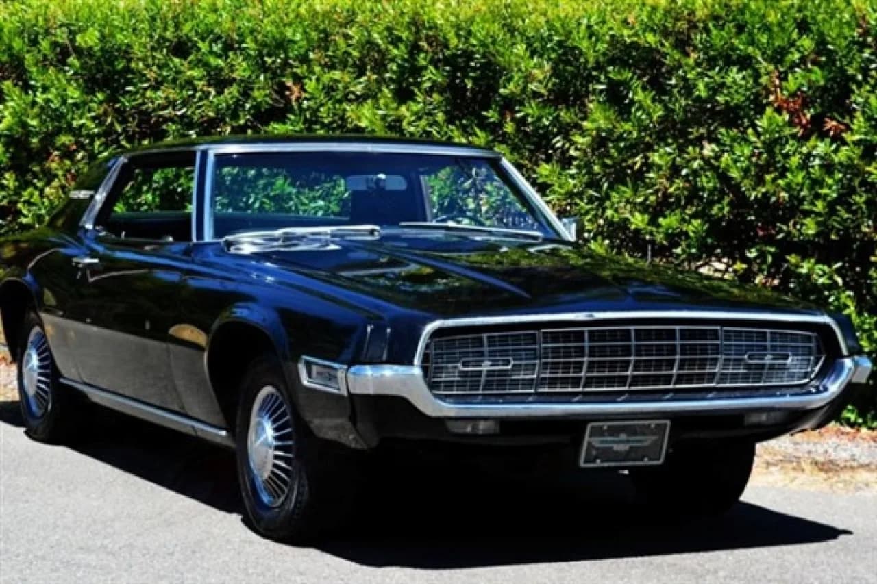 1968 Ford Thunderbird