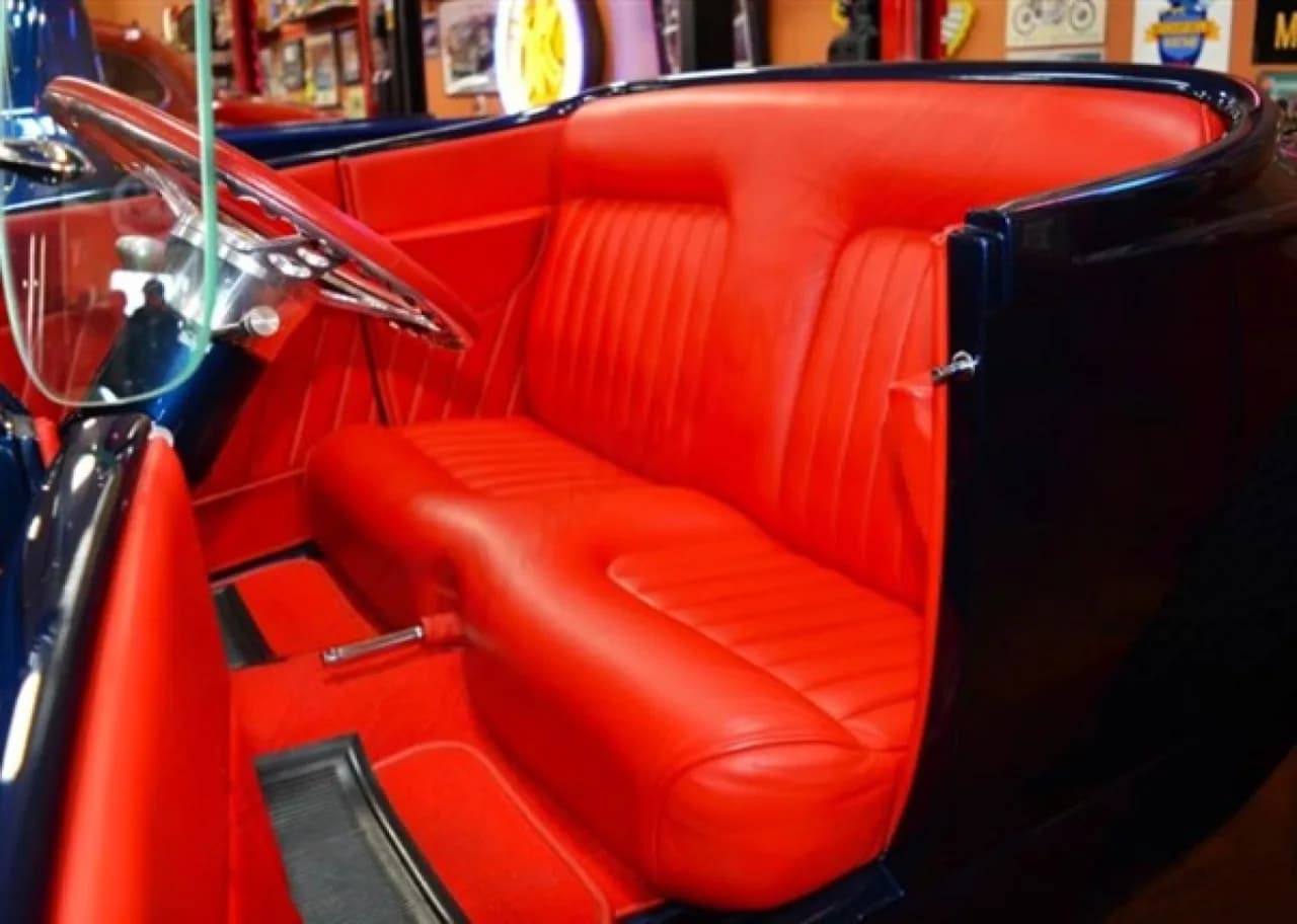 1929 Ford Custom Roadster - Thumbnail 8