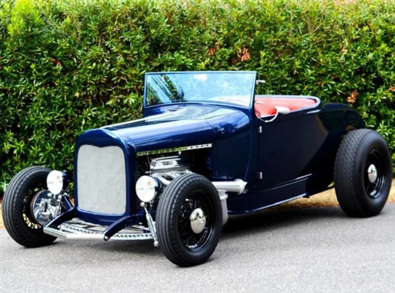 1929 Ford Custom Roadster - Thumbnail 2