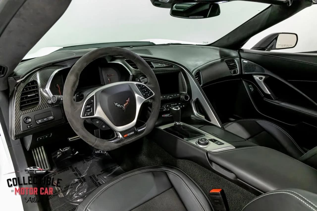2015 Chevrolet Corvette ZO6 - Thumbnail 3