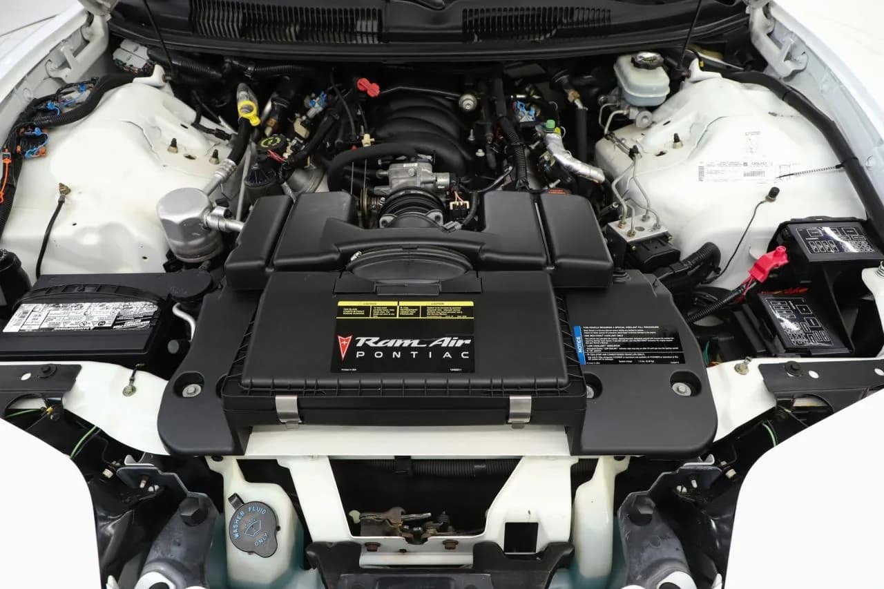 1999 Pontiac Trans Am 30th Anniversary - Thumbnail 5