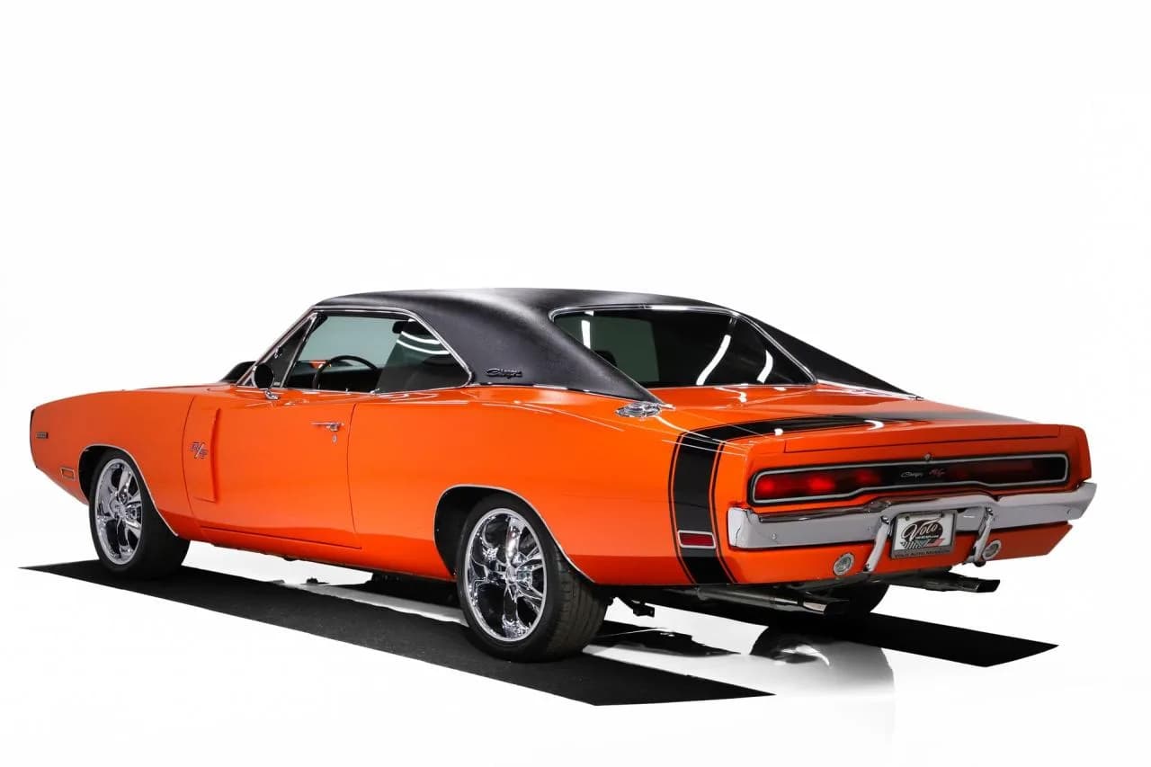 1970 Dodge Charger R/T - Thumbnail 6