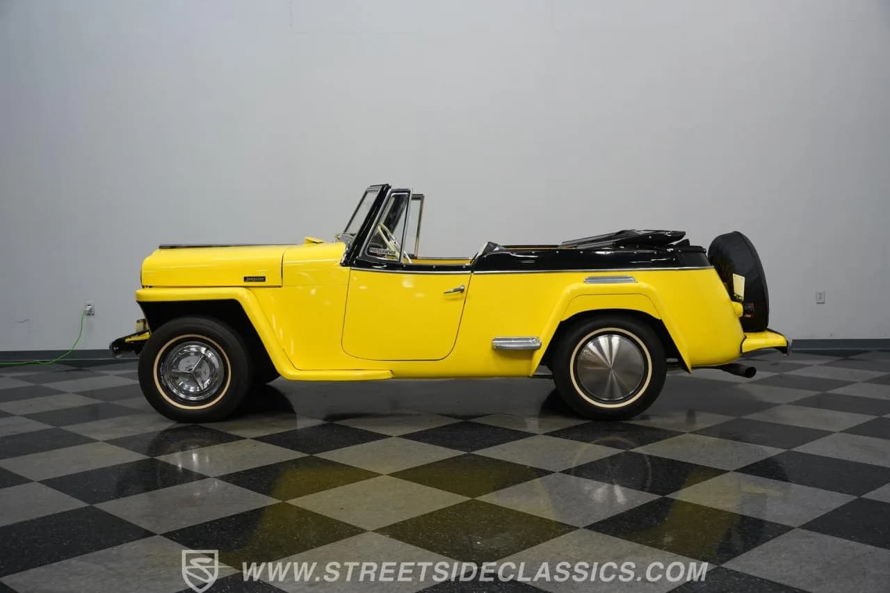 1949 Willys Jeepster - Thumbnail 2