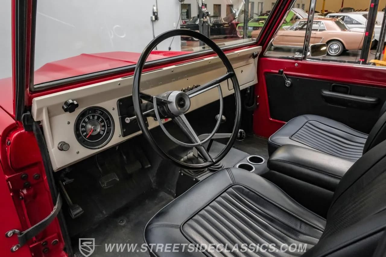 1970 Ford Bronco - Thumbnail 4