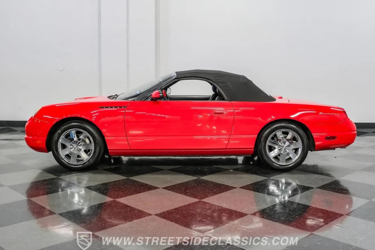 2002 Ford Thunderbird - Thumbnail 8