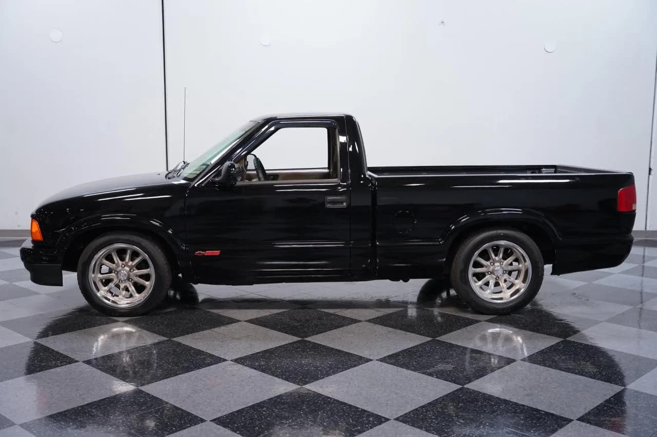 1994 Chevrolet S10 SS - Thumbnail 2