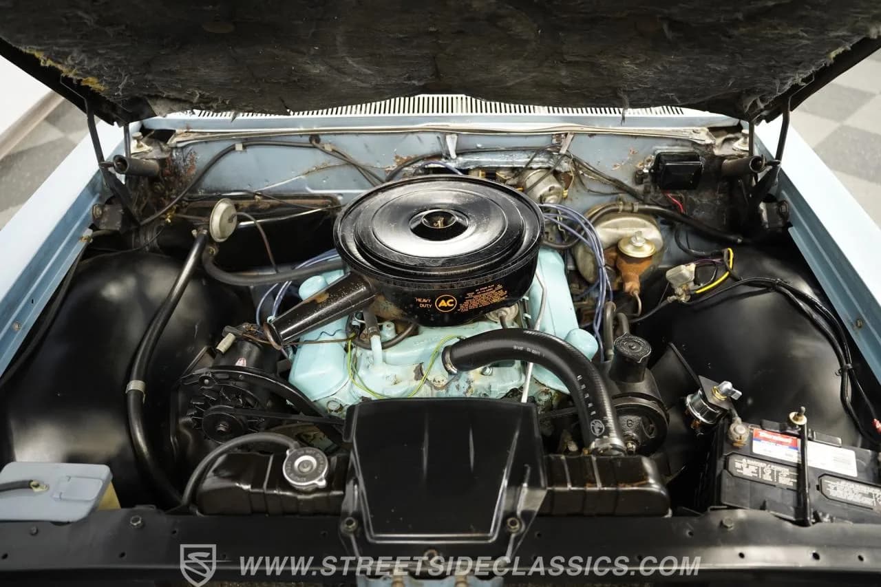 1962 Pontiac Bonneville Convertible - Thumbnail 4