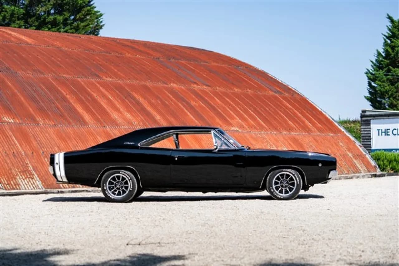 1968 Dodge Charger - Thumbnail 8