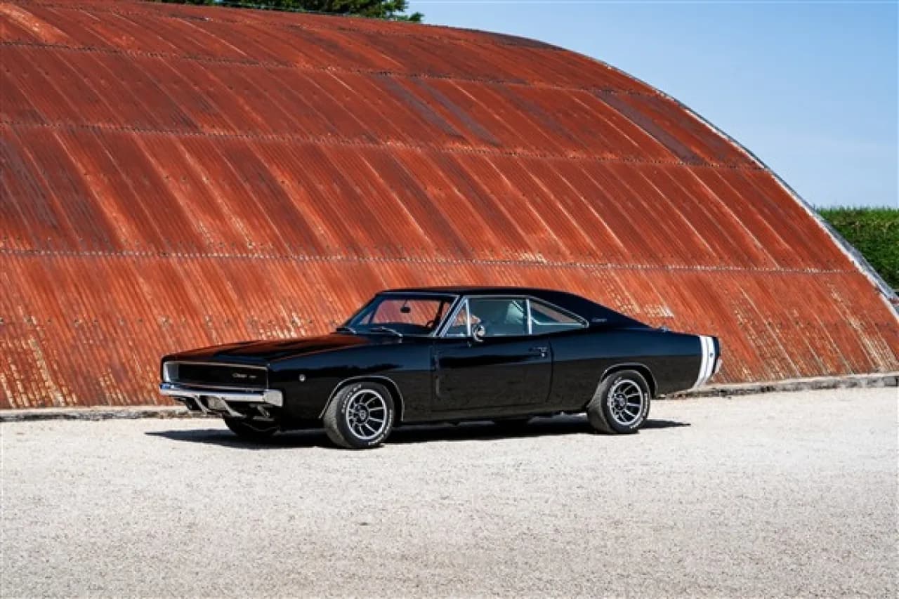 1968 Dodge Charger - Thumbnail 3