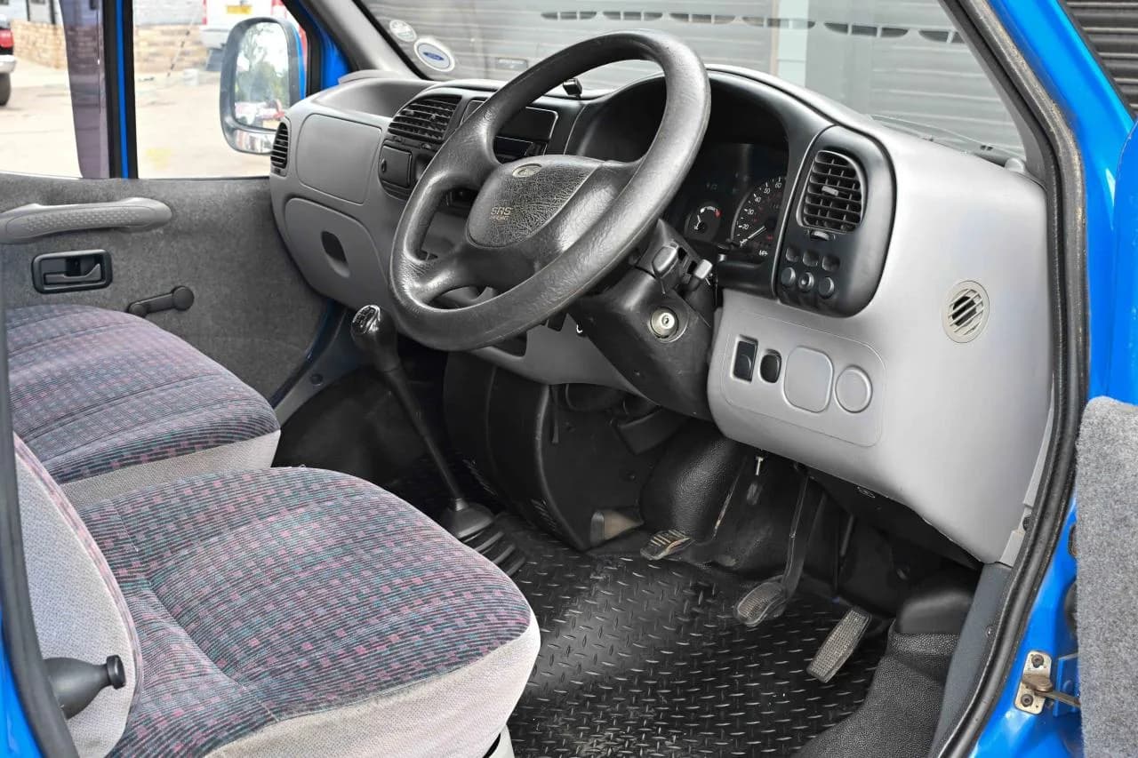 1998 Ford Transit - Thumbnail 8