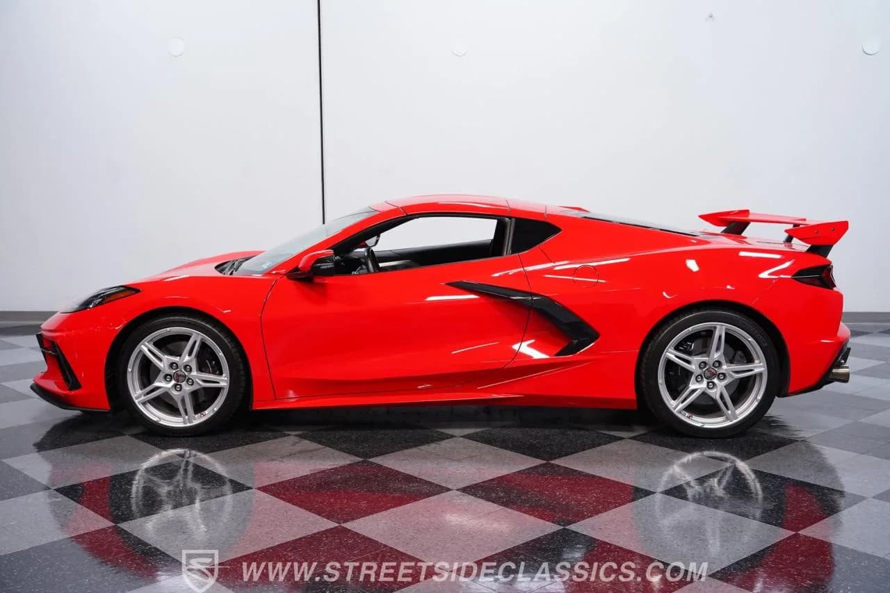 2021 Chevrolet Corvette C8 TWIN TURBO - Thumbnail 2