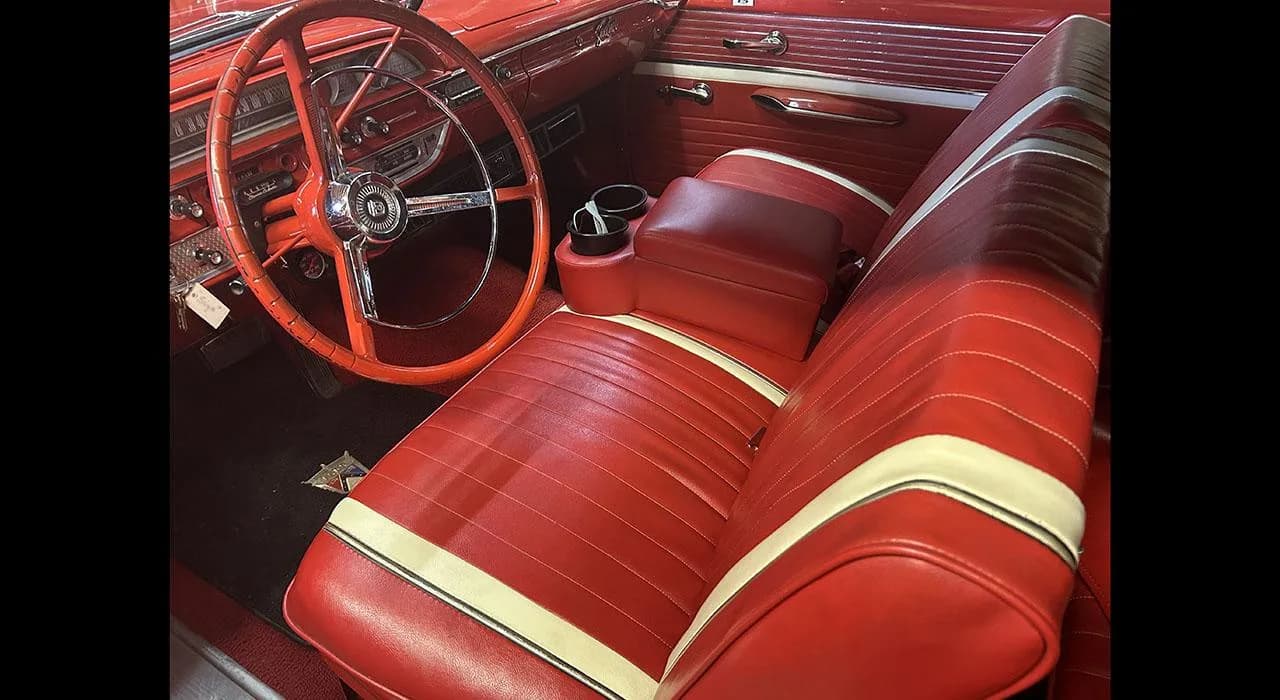 1962 Ford Galaxie 500 - Thumbnail 7