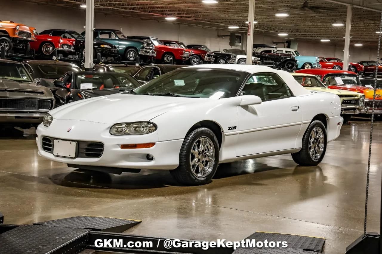 2002 Chevrolet Camaro - Thumbnail 4