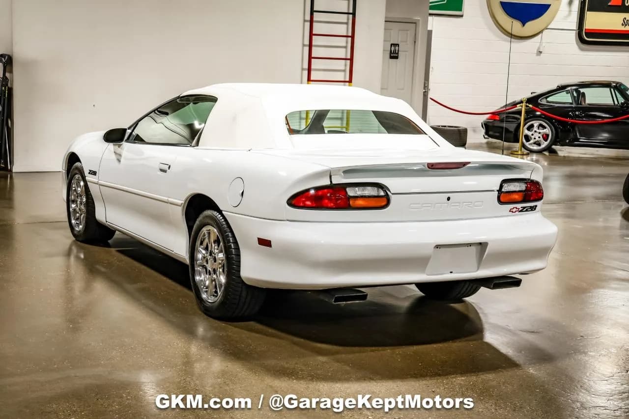 2002 Chevrolet Camaro - Thumbnail 6