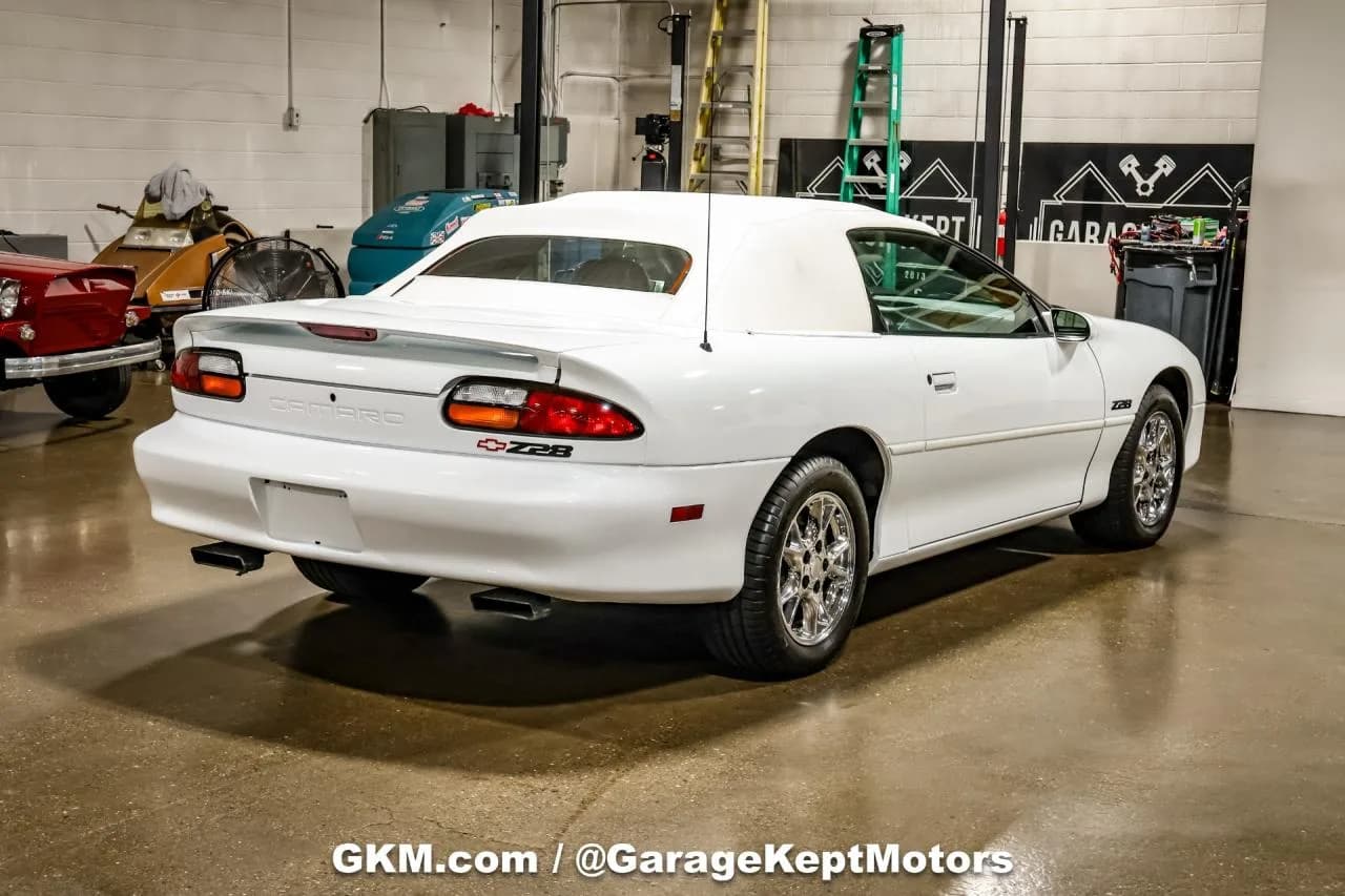 2002 Chevrolet Camaro - Thumbnail 7