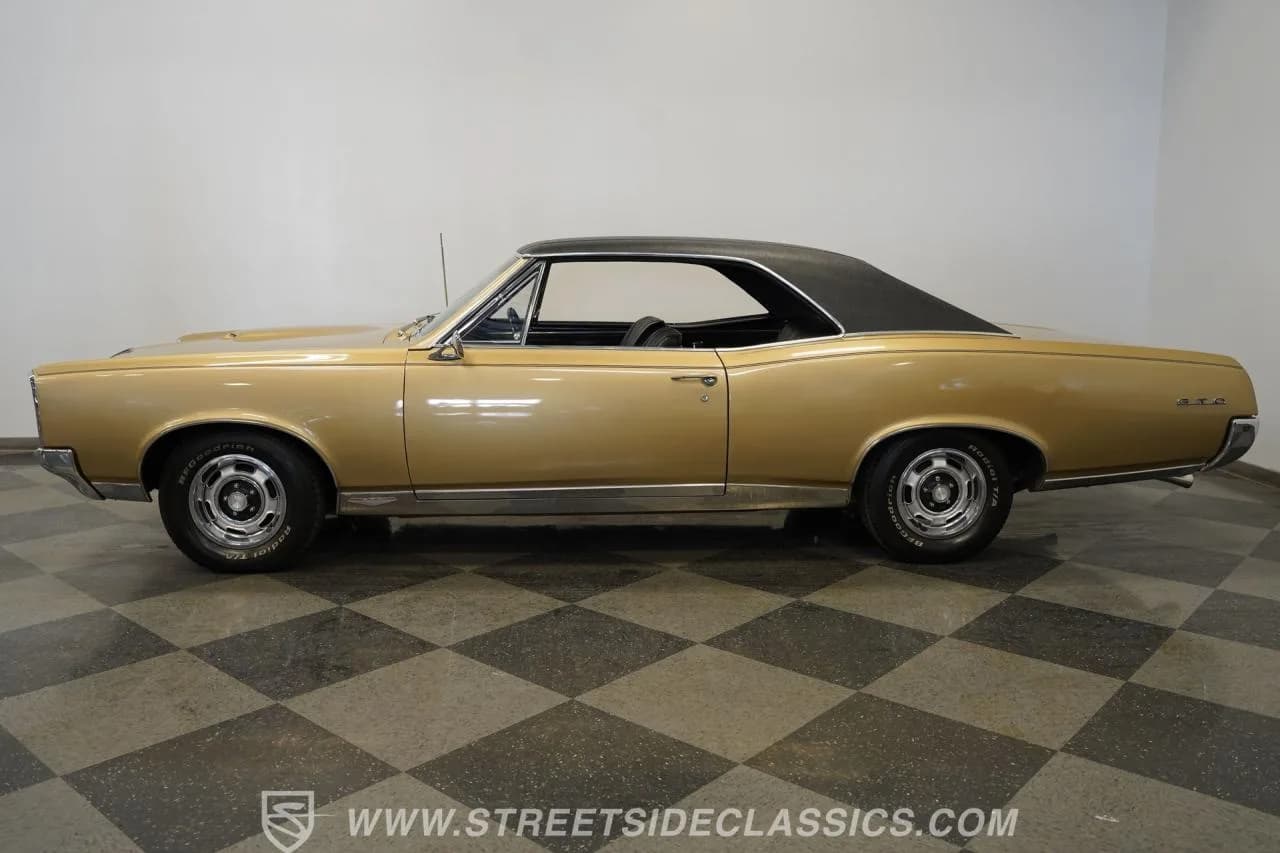 1967 Pontiac GTO - Thumbnail 2