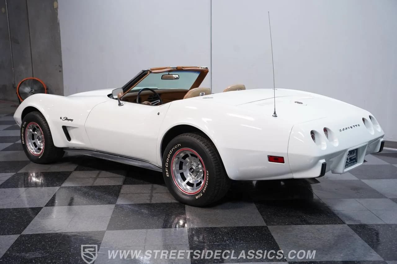 1975 Chevrolet Corvette Convertible - Thumbnail 6
