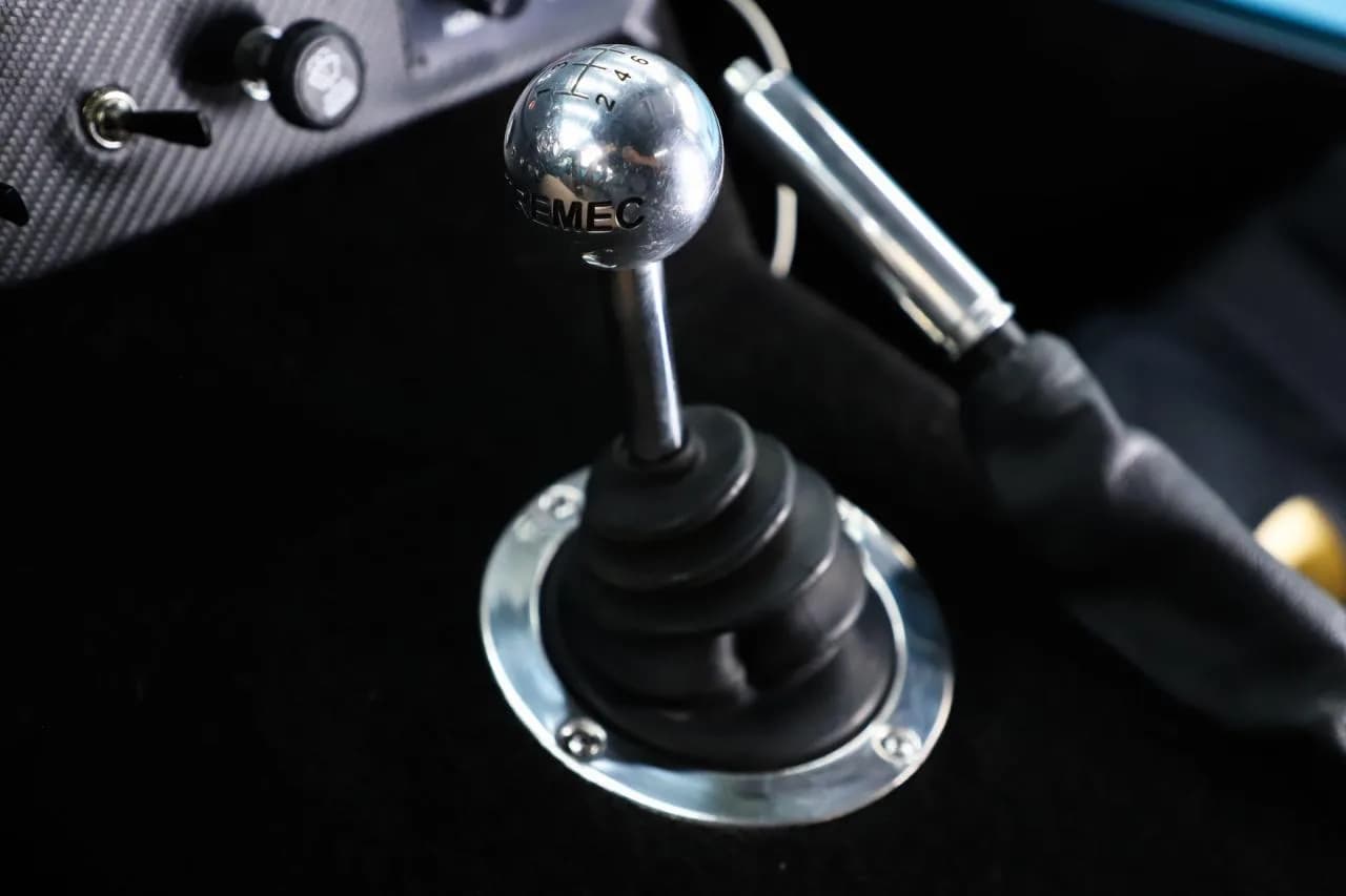 1965 Shelby Daytona Factory Five - Thumbnail 4