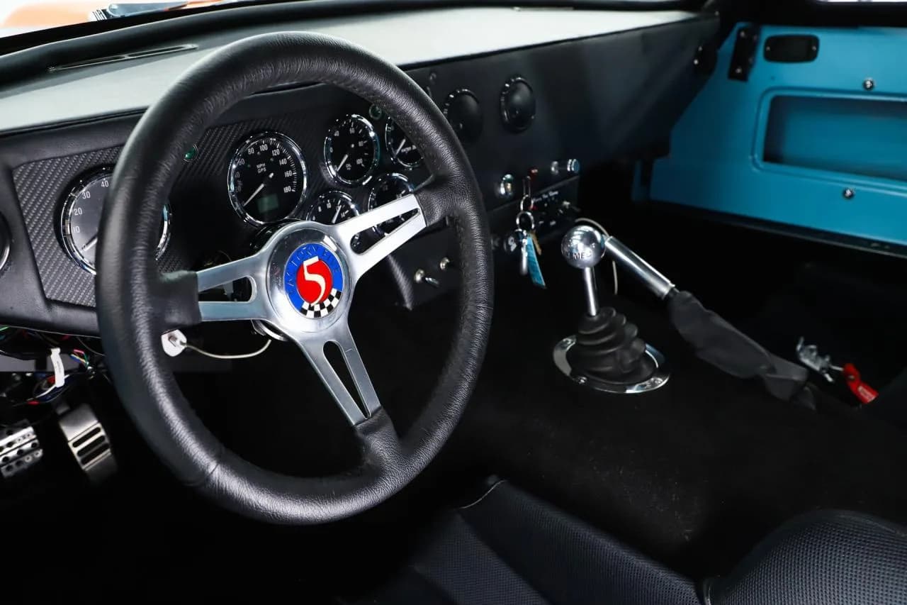 1965 Shelby Daytona Factory Five - Thumbnail 2
