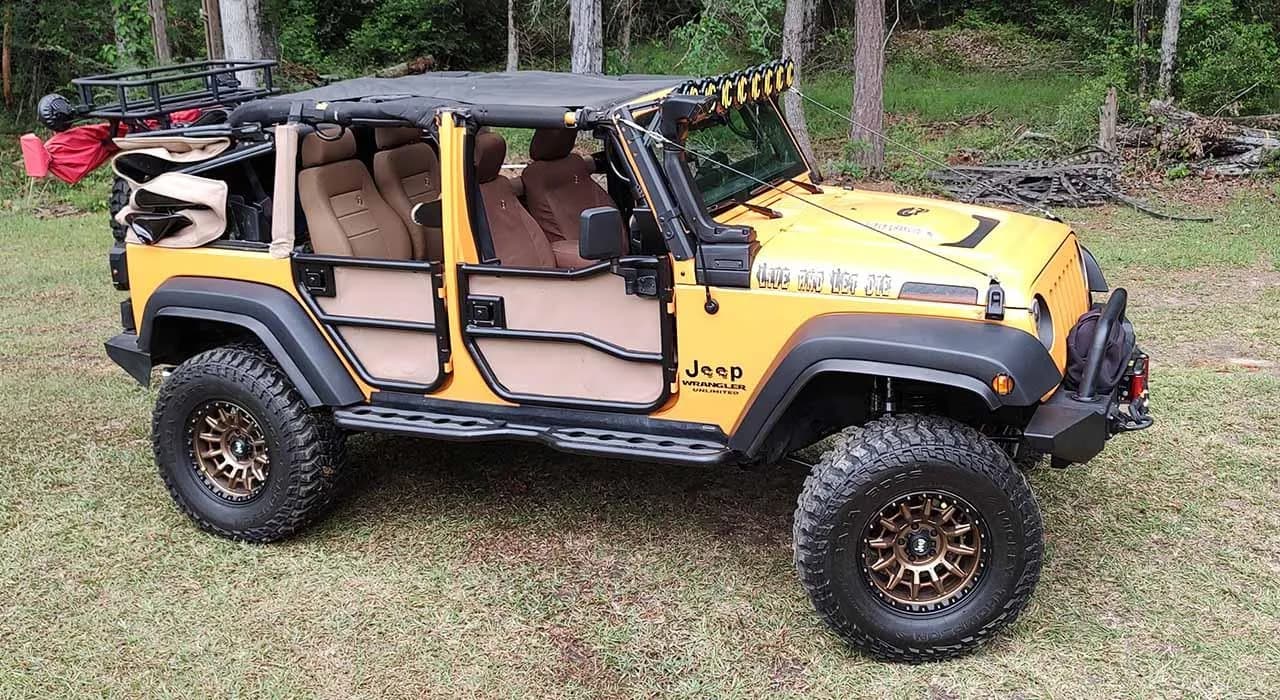 2012 Jeep WRANGLER UNLIMITED SPORT - Thumbnail 5
