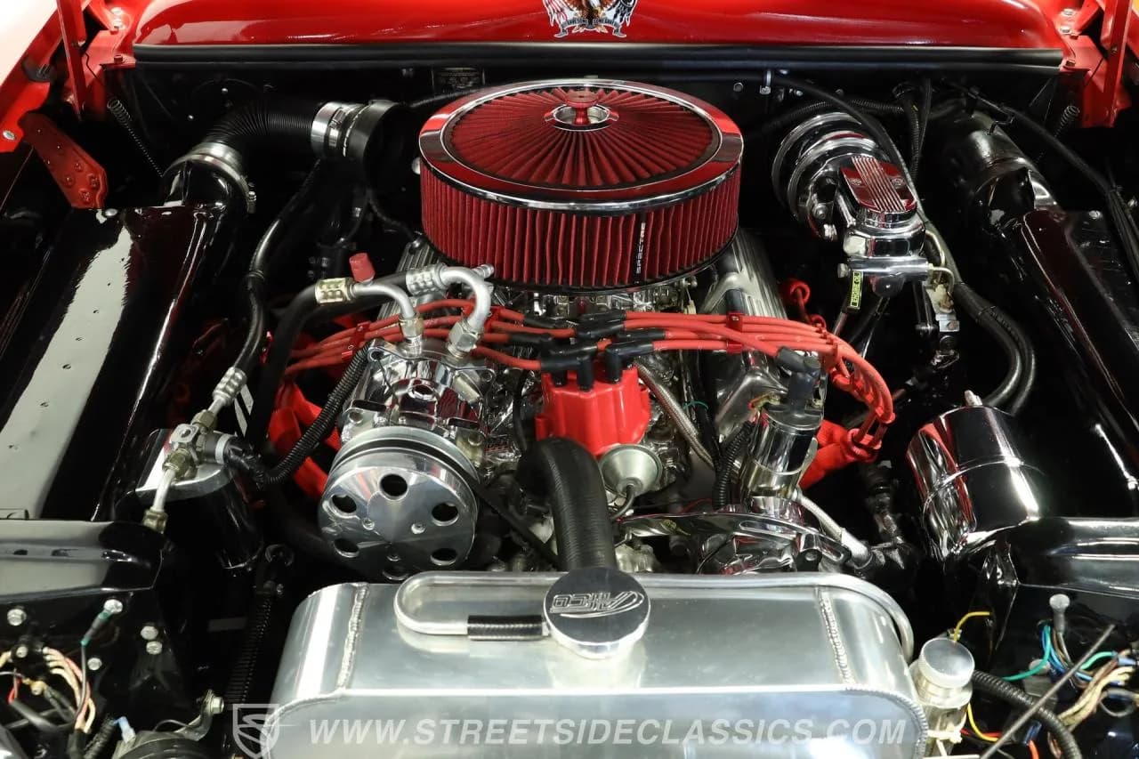 1951 Ford Deluxe - Thumbnail 3