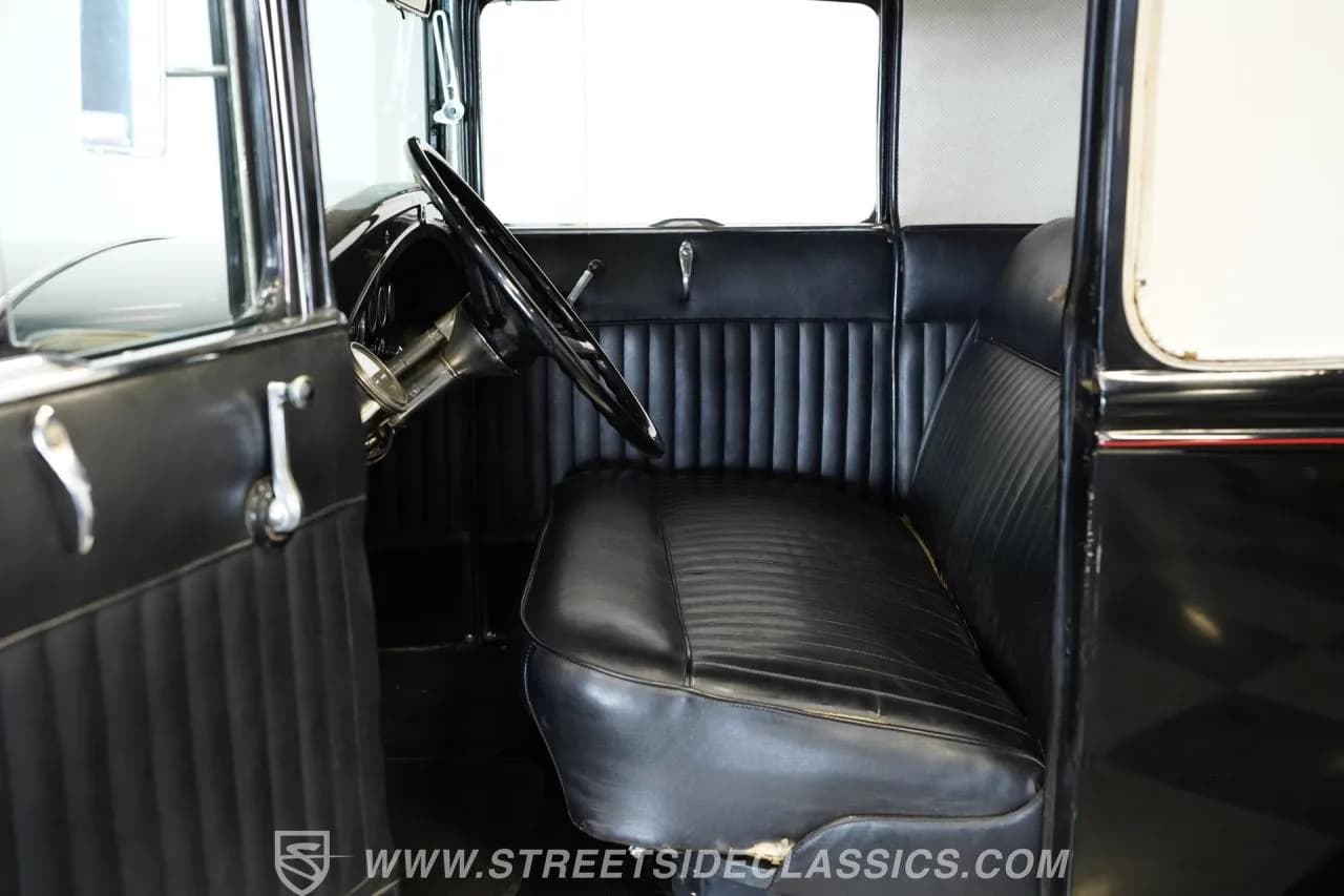 1931 Ford Model A Hotrod - Thumbnail 3