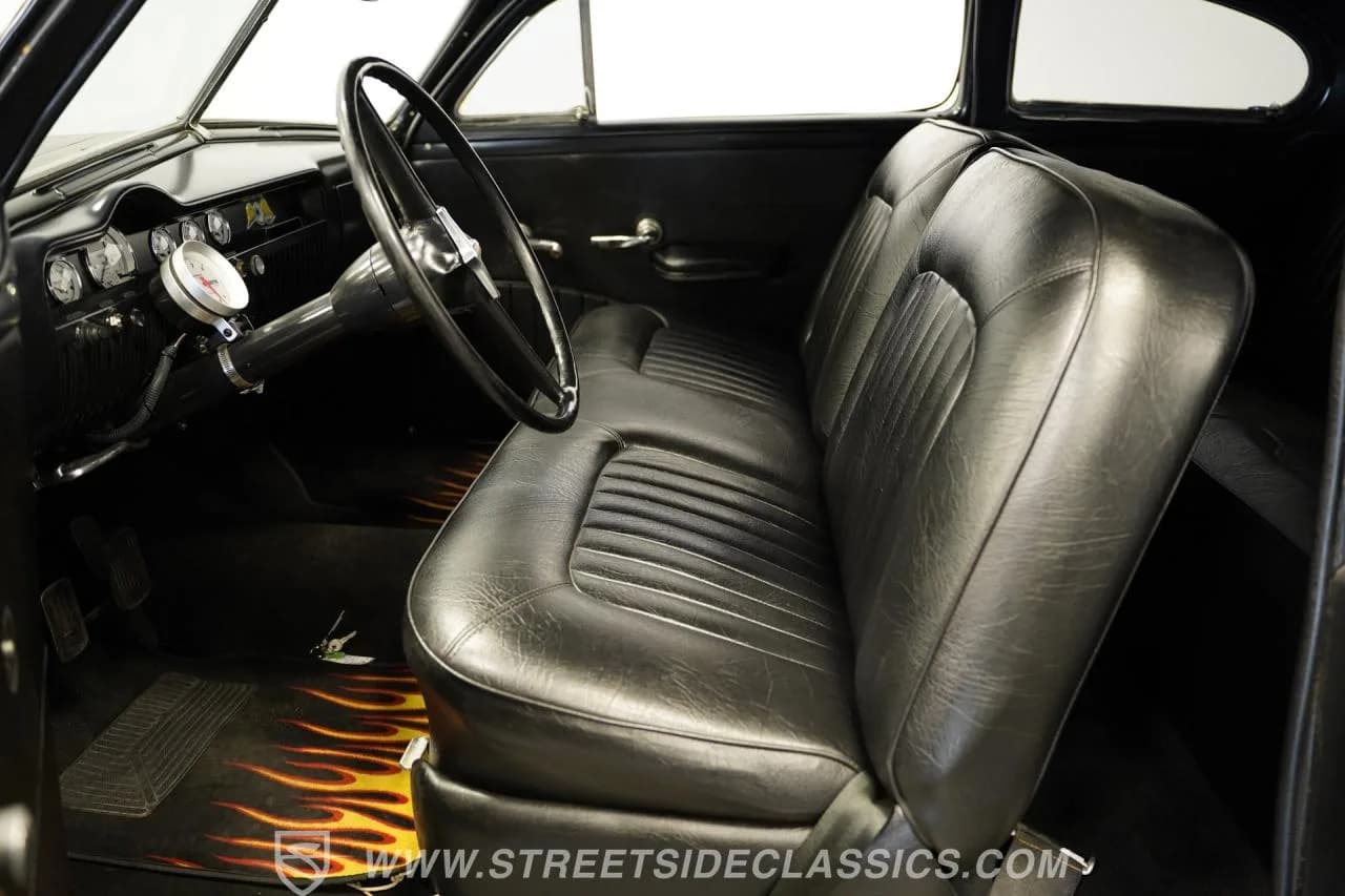 1950 Mercury sedan - Thumbnail 3