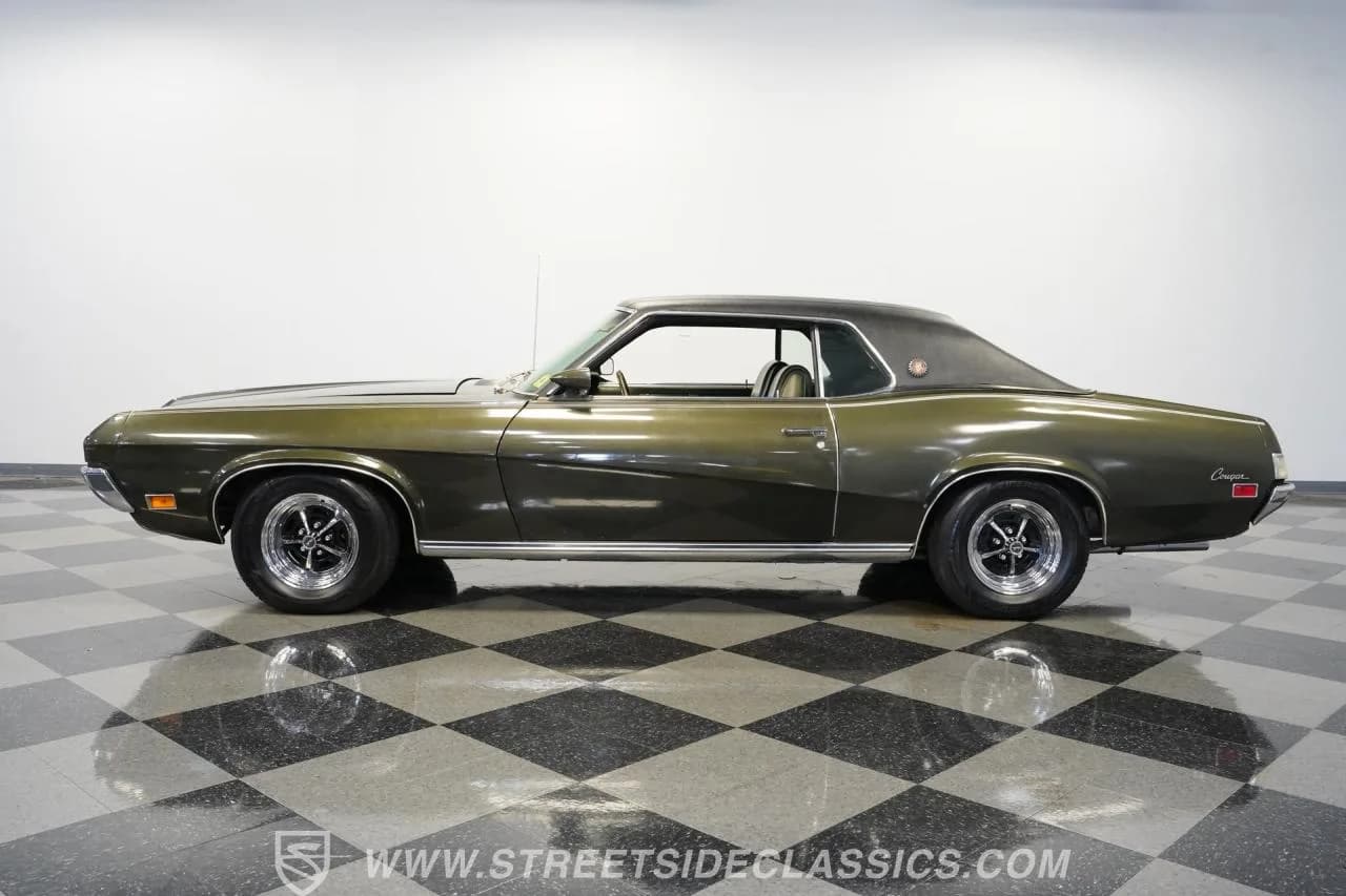 1970 Mercury Cougar XR7 - Thumbnail 8