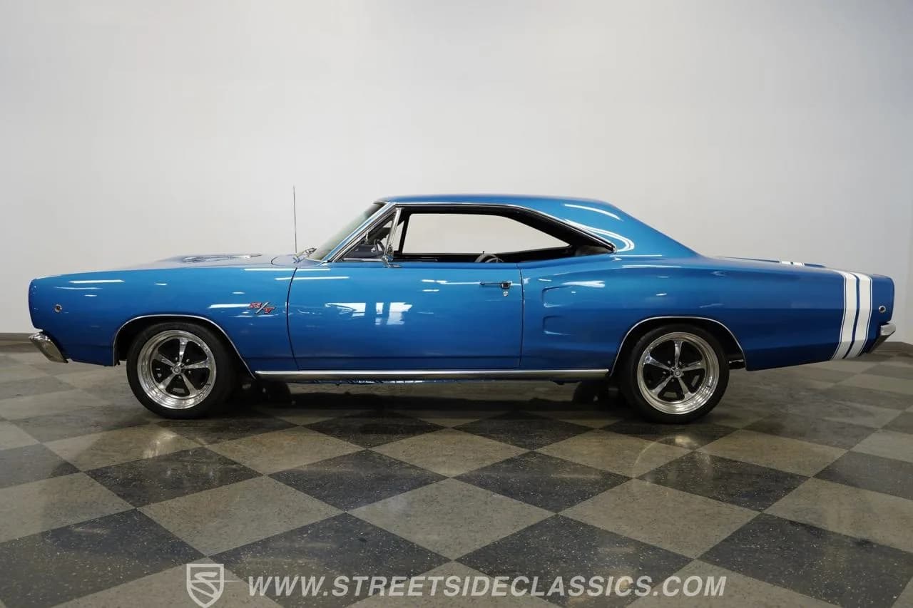 1968 Dodge Coronet R/T - Thumbnail 2