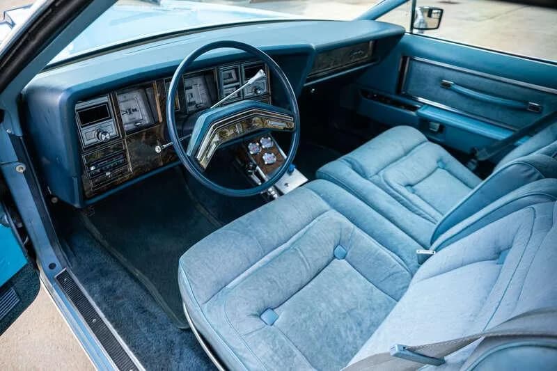 1978 Lincoln CONTINENTAL MK V - Thumbnail 3