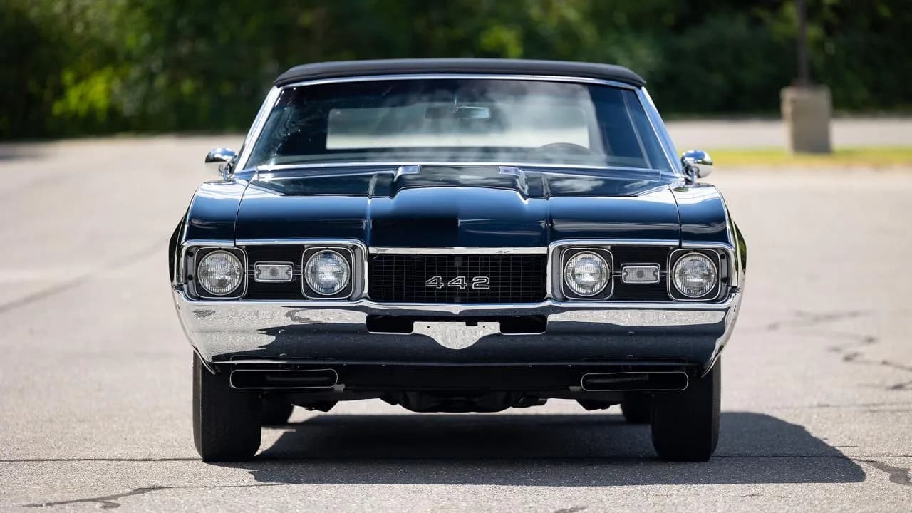 1968 Oldsmobile 442 W-30 Convertible - Thumbnail 4
