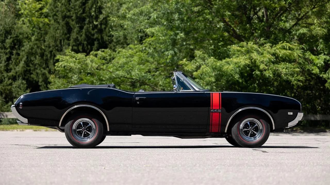 1968 Oldsmobile 442 W-30 Convertible - Thumbnail 3
