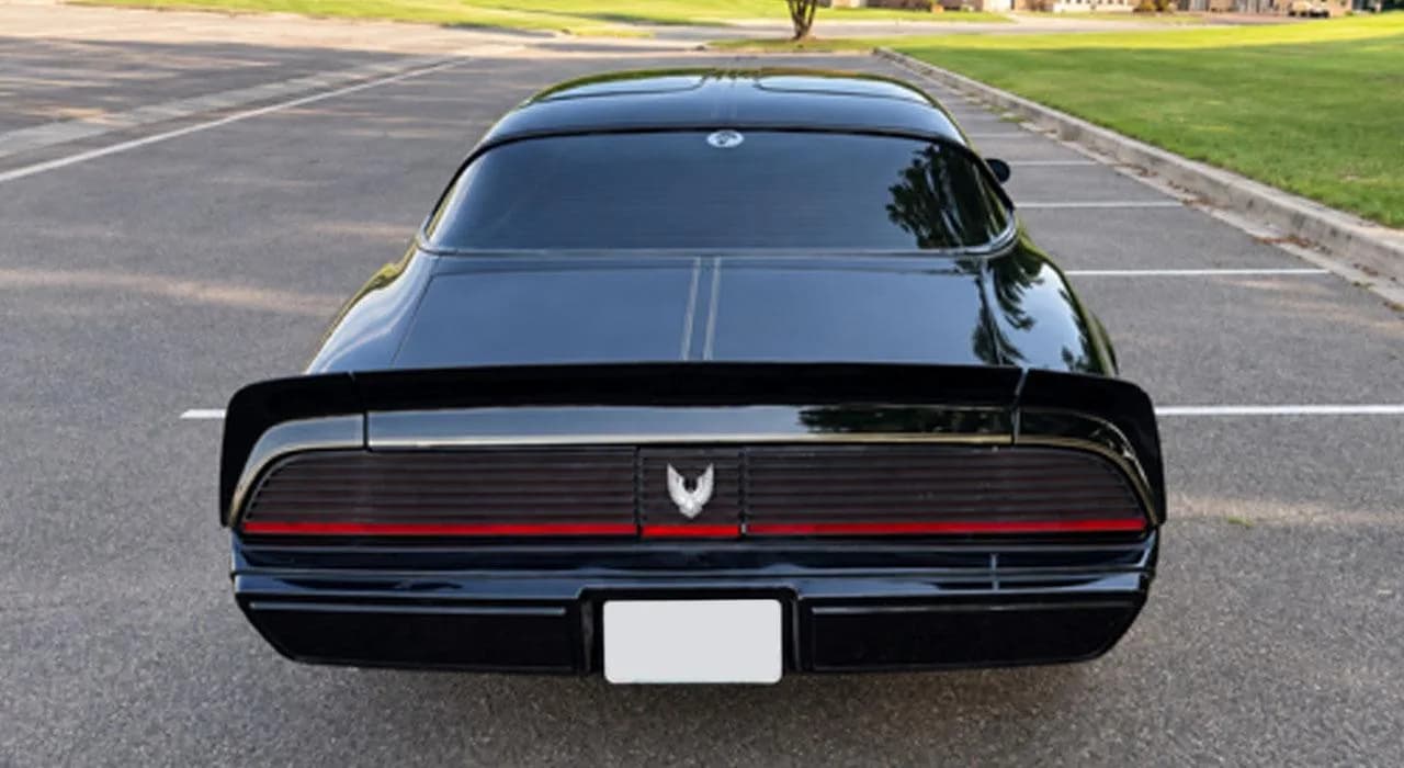 1981 Pontiac Trans Am - Thumbnail 4